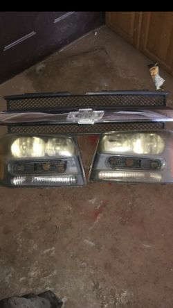Trailblazer Headlights and grill