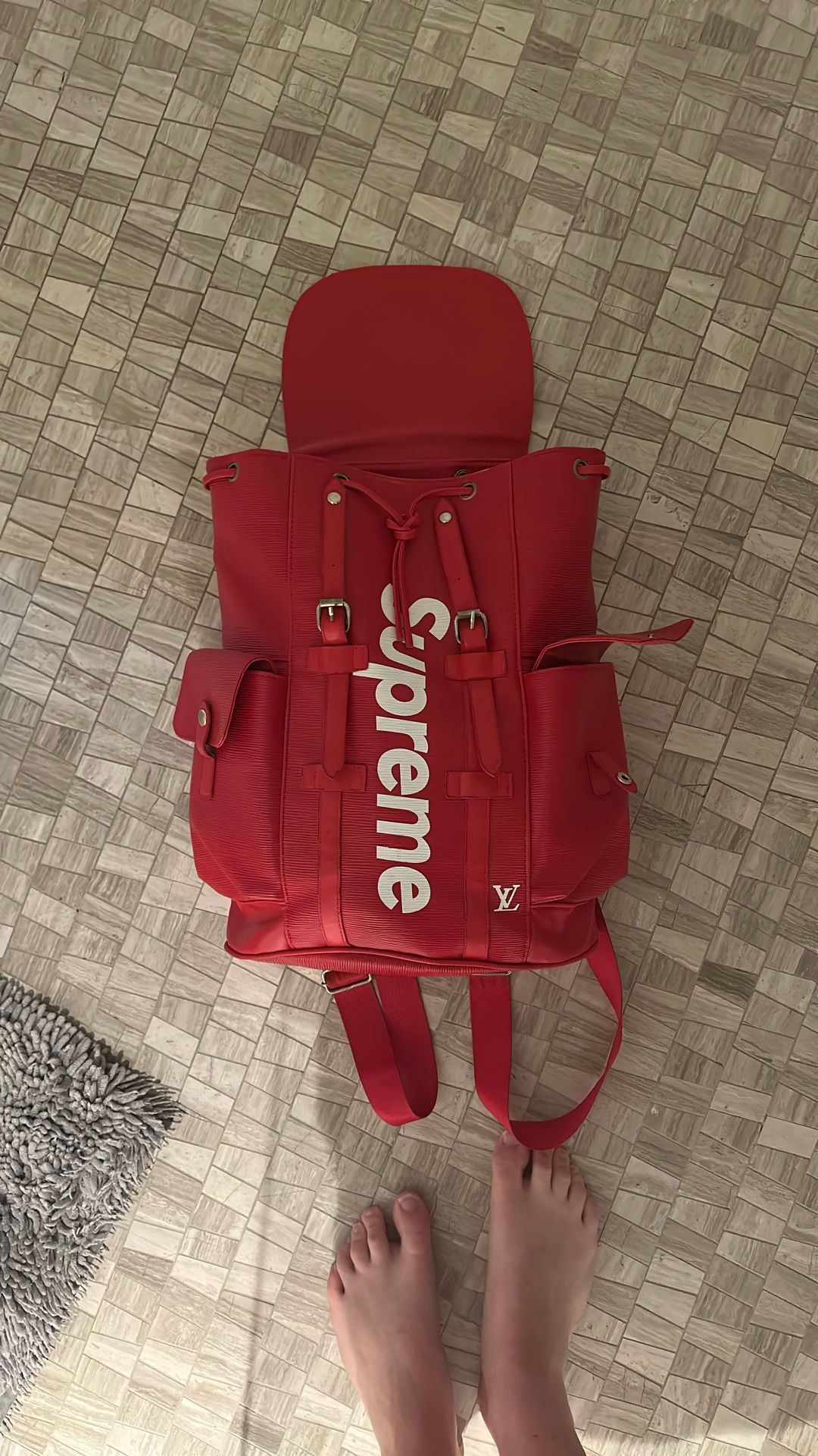 LV supreme Backpack (Used)