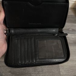 Black Wallet
