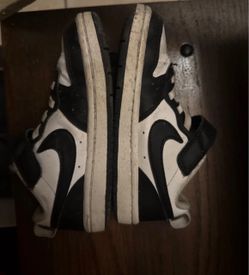 Nike Court Borough 11C
