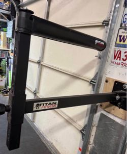 Titan Fitness Rotating Speed Trainer - Spinning Bar Wall Mount (Boxing, MMA, Martial Arts, Karate)