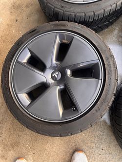 Tesla Aero Wheels