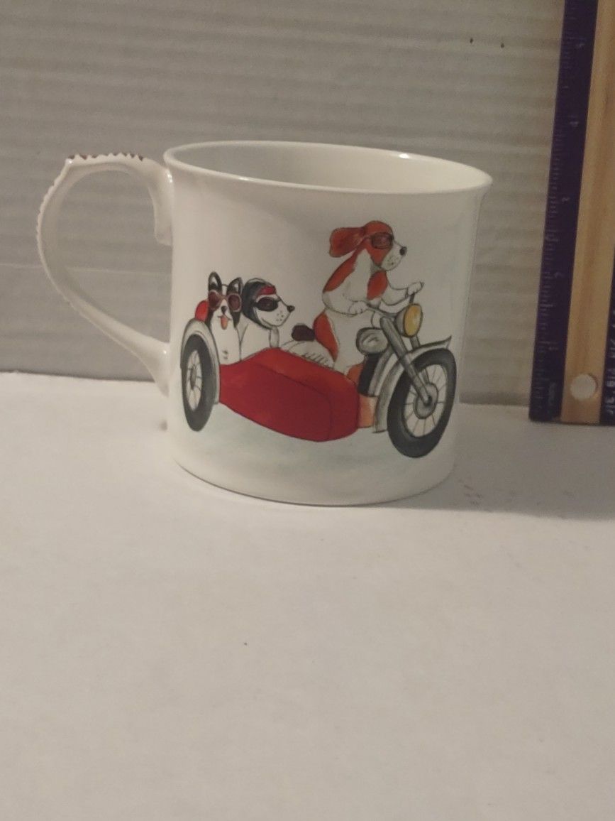 Bluebird and Willow Ron Tanovitze Hound Dogs On A Motorcycle New Bone China Mug