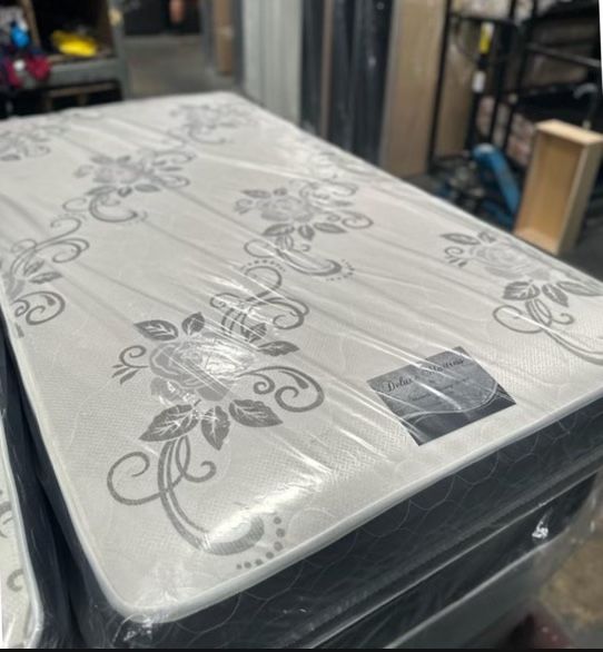 Set Twin Size Mattress And Box Spring