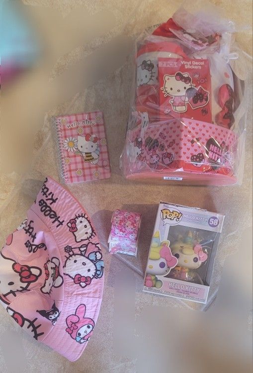 Hello Kitty Bundle 