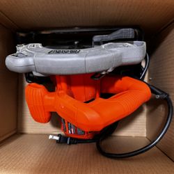 Black And Decker Circular Saw 13 Amp With Saw Blade