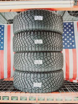 LT315/70R17 GOODYEAR WRANGLER TERRITORY A/T 315/70R17 ALL TERRAIN RAPTOR BRONCO F150 JEEP USED TIRES 315 70 17 USED TIRES GOMAS LLANTAS USADOS DE USO