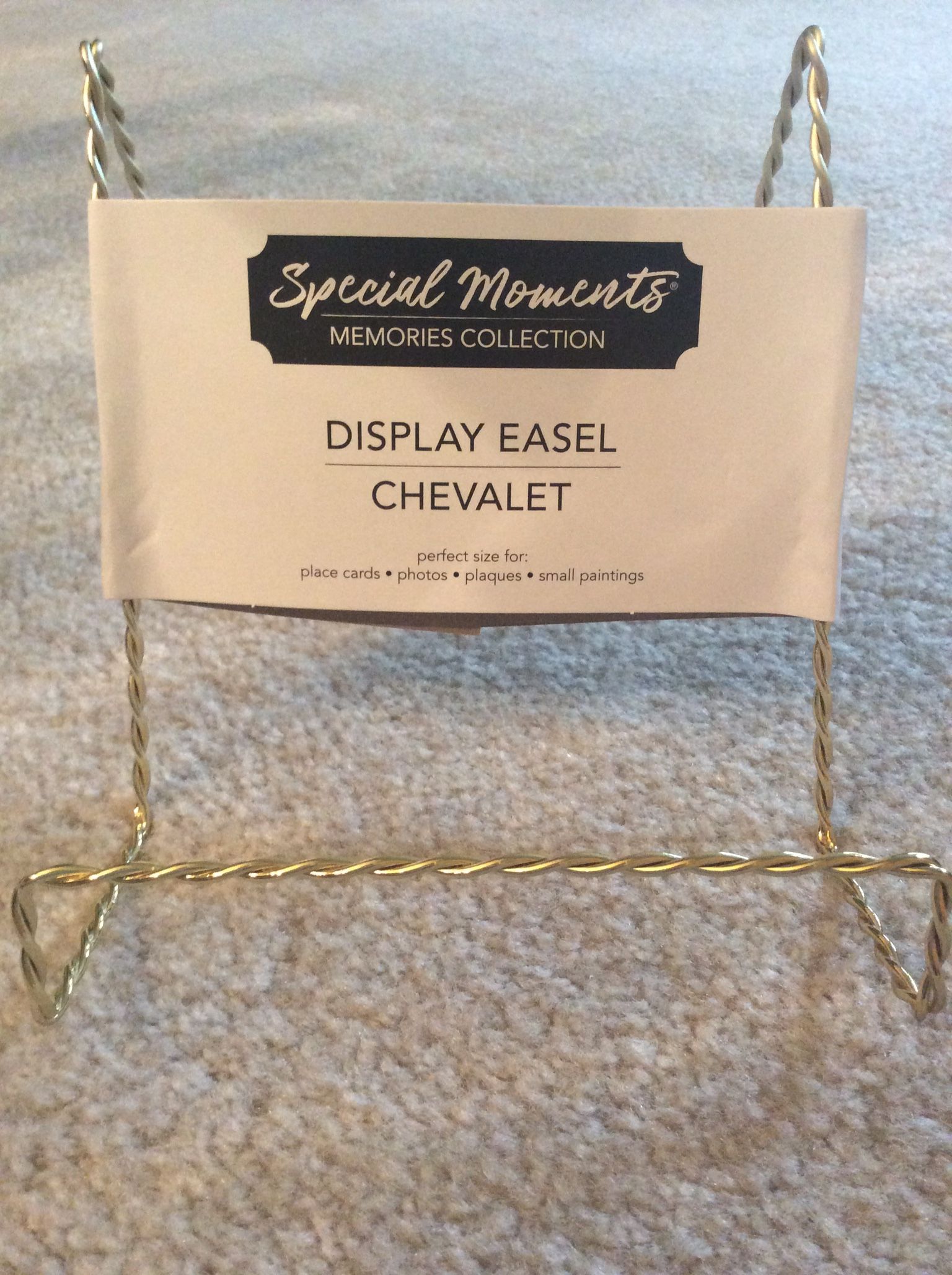 Gold display easels (14)