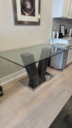 Modern dining table