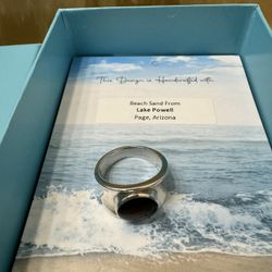 Size 7 Sterling Silver Ring With Beach Sand