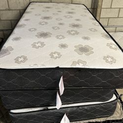 Twin mattress ONLY Student Discount  Summer