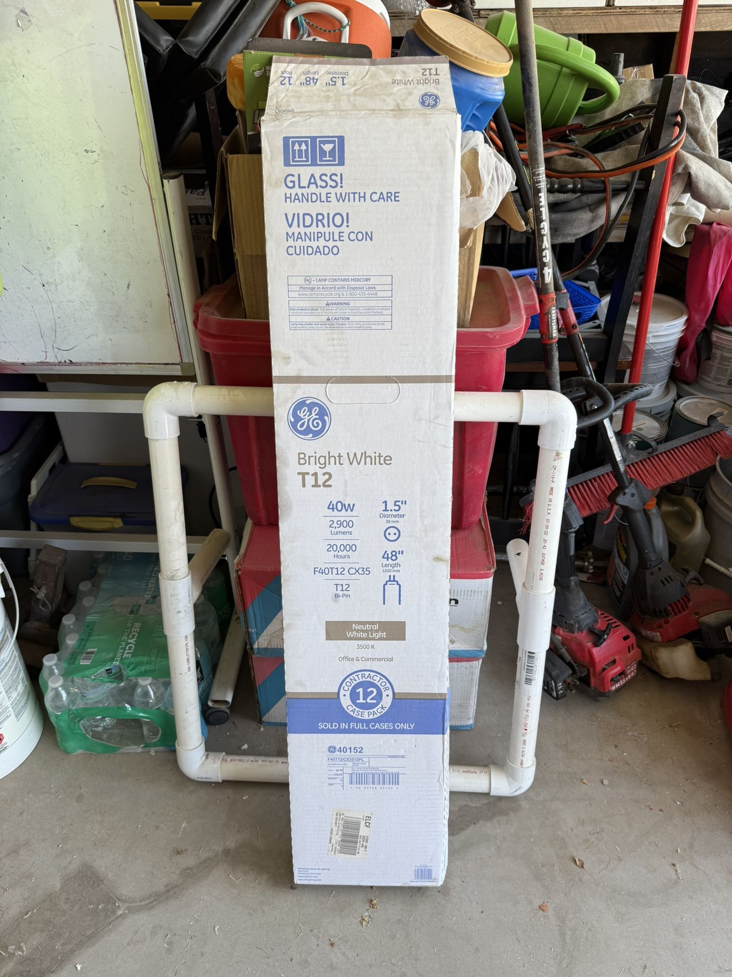 Fluorescent Light Bulbs