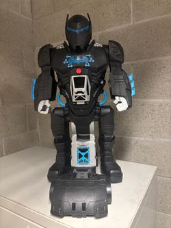 Fisher-Price Imaginext DC Super Friends Bat-Tech BatBot