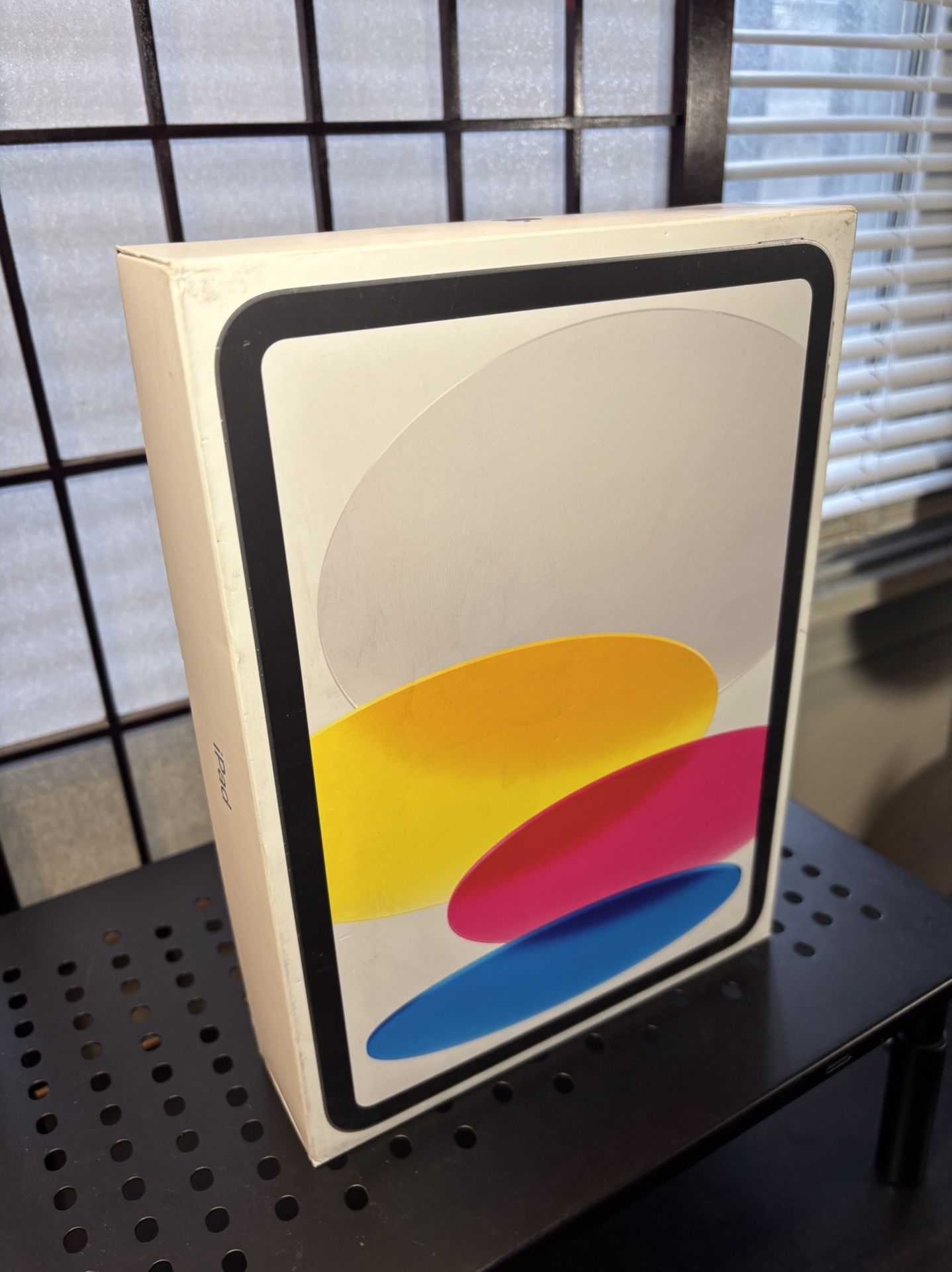 NEW/SEALED 2025 Apple iPad 11-inch: A16 chip (11th Gen), 11-inch, 128GB, Wi-Fi 6, GRAY 