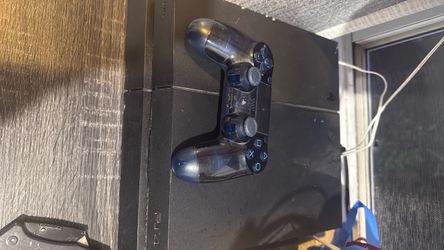 ps4 with controller