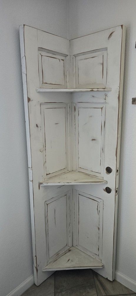 Farmhouse Corner Shelf 