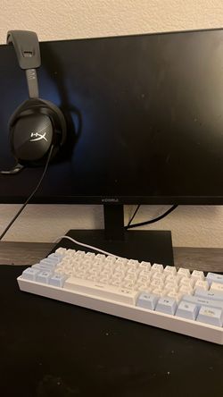 KOORUI Monitor with HyperX Headset and Keyboard bundle