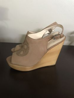 NEW COACH leather wedges in nude size 9.5