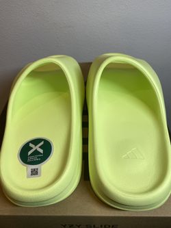 adidas Yeezy Slide ‘Glow Green’ - Size 11