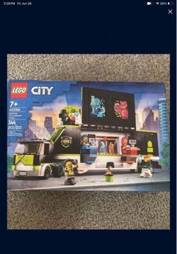 Lego 60388 City Gaming Tournament Truck - Brand New - Sealed - Gift