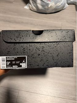 Jordan 4 “Black Cat”