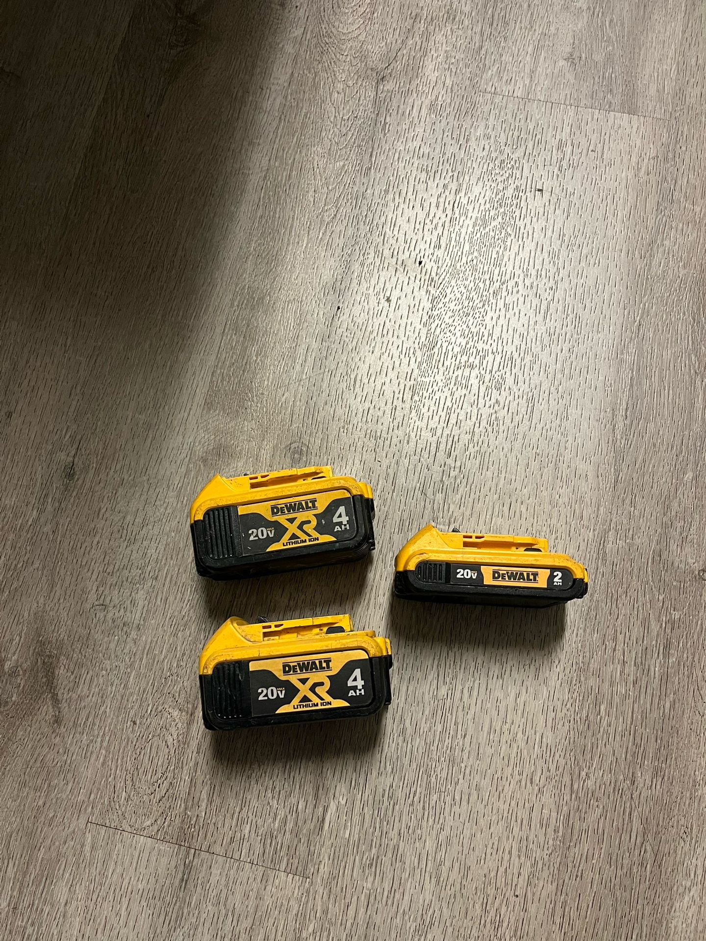 Dewalt 20v Baterías $100 Precio Firme