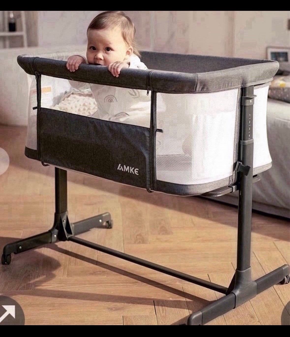 AMKE Baby Bassinets, Bedside Sleeper For Baby,All Mesh Baby Crib Portable Bassinets For Safe Co-Sleeping, Safe Adjustable Baby Bed For Baby Infant New