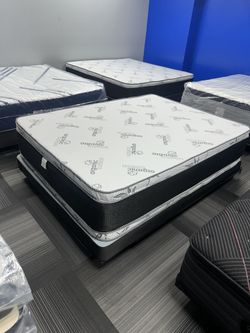 Huge sale for Mattress And Box Twin size #mattress and box 150.$ full 190$ Queen 200$ king 290$. free delivery free set up 708….289…7715… cash or Zell