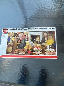 EVA Waffle Maker Cast Aluminum 