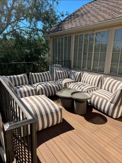 🔥Brand New 8 PC Brickel Outdoor Sofa Collection with performance outdoor fabric
Dm for pictures