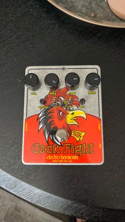 Cock Fight - EHX Guitar Peddle