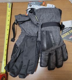 NEW Dakine Titan GORE-TEX Gloves 1100-350-11 Size M Color Granite