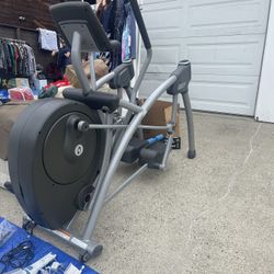 Cybex Elliptical 