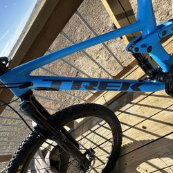 Woman’s TREK Mountain Bike - Highly Upgraded!
