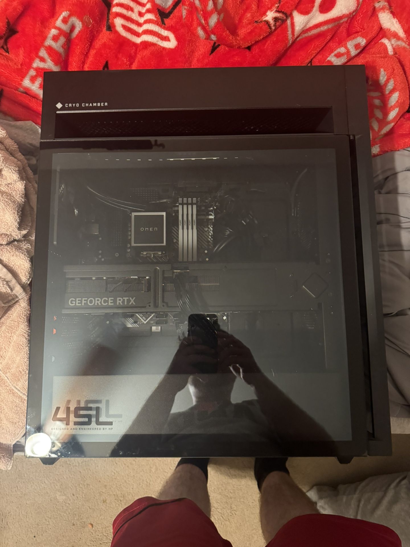 HP OMEN 45L GT22-1090; RTX 4090! Gaming PC