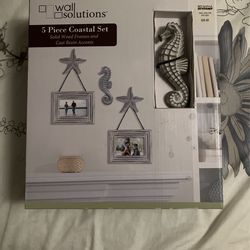 Coastal Wood Frame Set