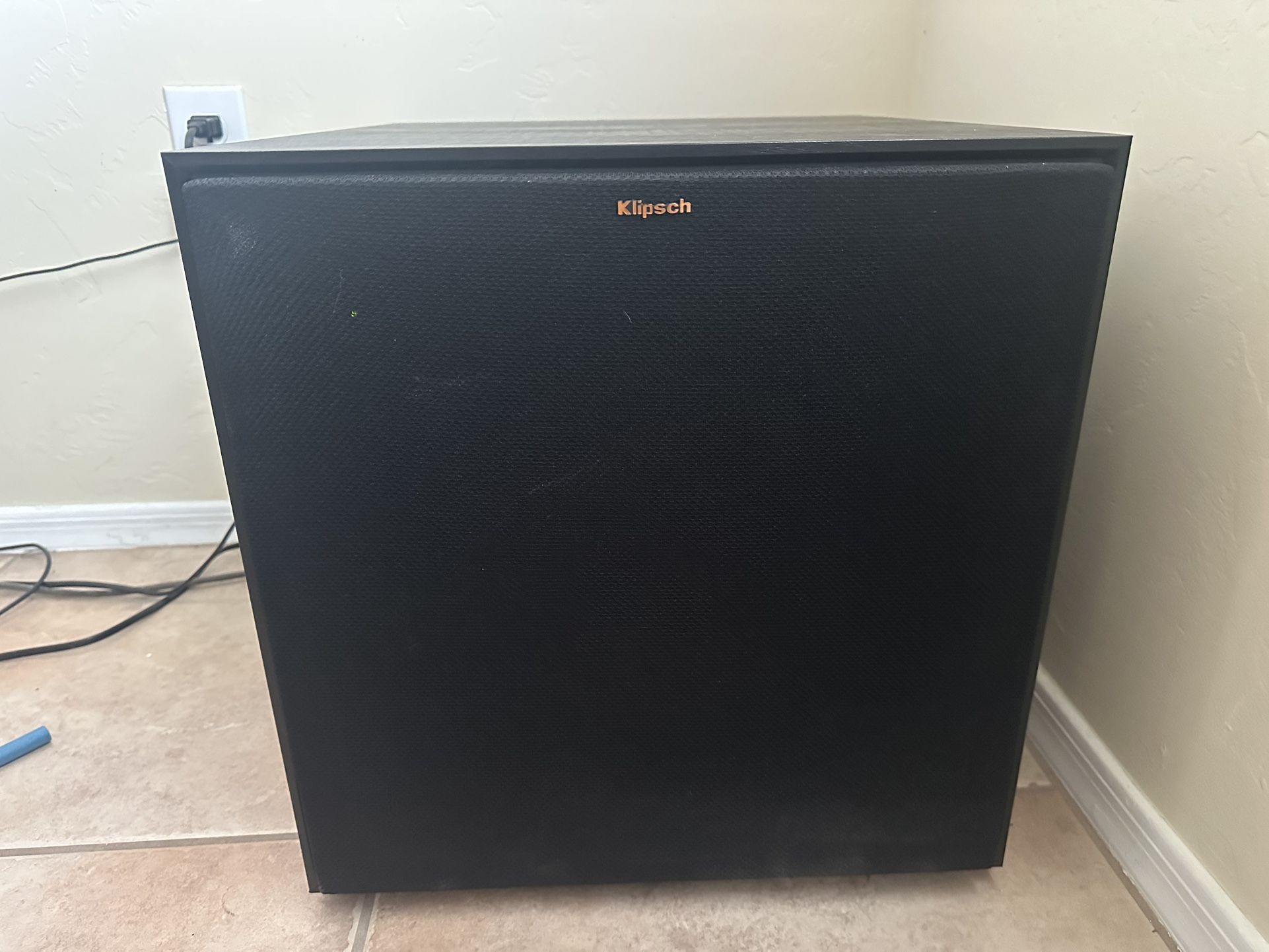 Klipsch Subwoofer Model R-12SW