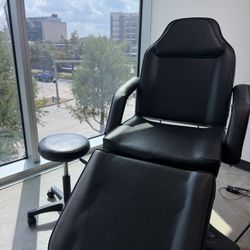 Aesthetician 360 Hydraulic Chair/ Bed