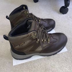 Ozark Trail Men's Bronte II Mid Waterproof Hiking Boots (Mens Size 8.5)