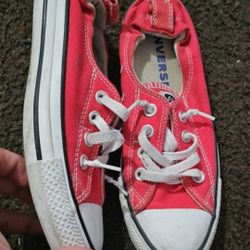 Converse Sz 6 Slip Ons 
