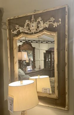 ISO this mirror