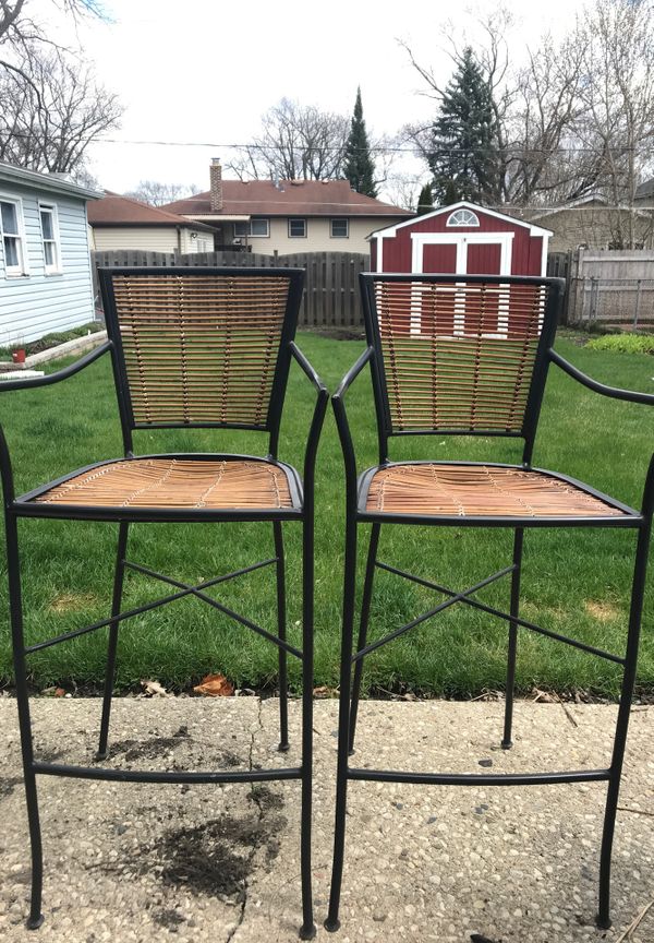 Tall Outdoor metal chairs for Sale in Wheeling, IL - OfferUp