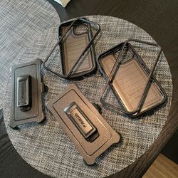 IPHONE 13 OtterBox Phone Case’s $25 Each Used 