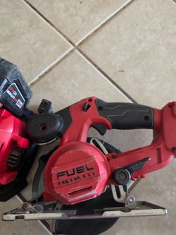 Milwaukee skill Saw