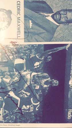 11”x 8 1/2” Of Cedric Maxwell Autographed