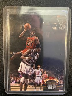 Michael Jordan 1992-93 Topps Stadium Club  Over Patrick Ewing
