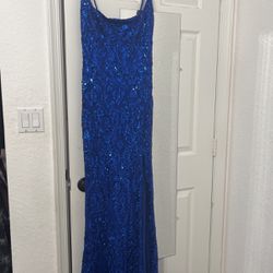 Blue sequin prom dressed (used only once)