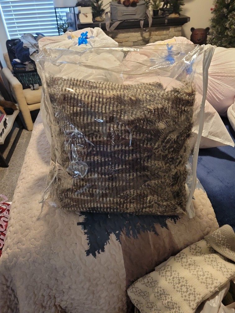 Grandin Road Fancy Faux Feather Pillows!