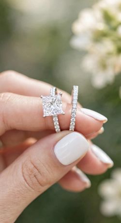 Silver Plated Cubic Zirconia Bridal Set - $100 💍 Beautiful princess cut engagement ring + matching eternity band! Sizes: 6, 7, 8, 9, 11 Available P