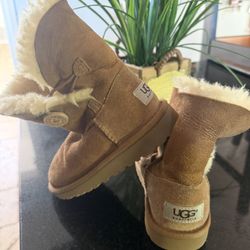 Brown Kids Uggs 